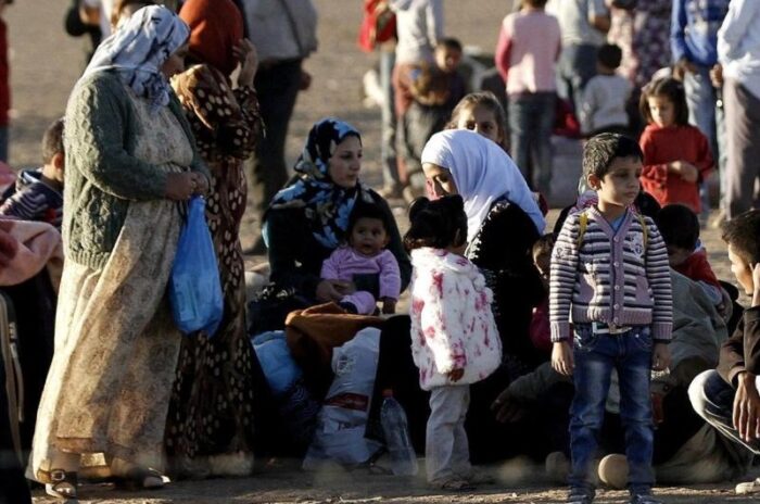 curdi fuggiti dalla Siria in Turchia