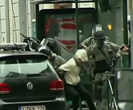 Bruxelles: l'attentatore e le pulizie nella Ue