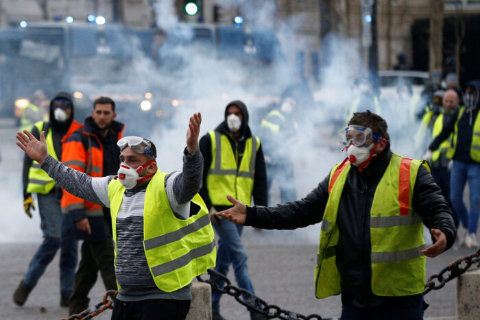 Gilet gialli: uso eccessivo della forza?