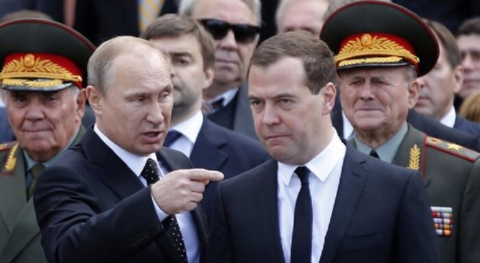 Russia: Putin annuncia riforme e cambia il governo