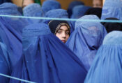 Un gruppo di donne afgane