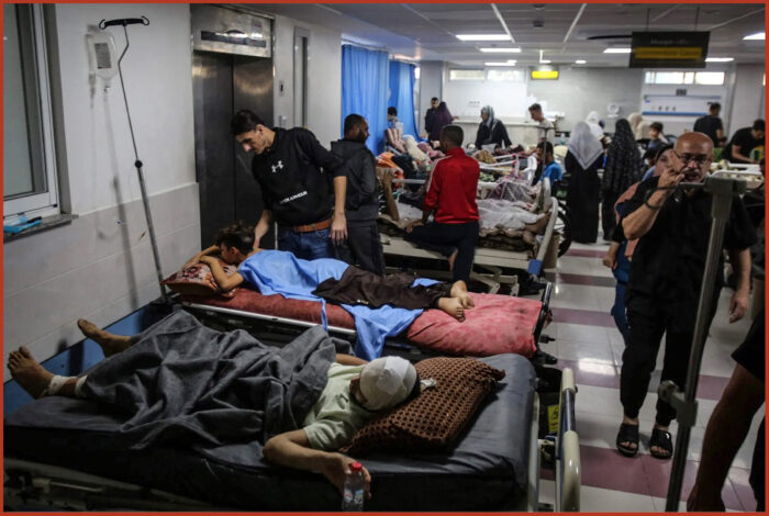 morti innocenti. Un corridoio pieno di feriti nel al Shifa Hospital