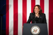 Carlson: i democratici hanno deciso di sostituire Biden