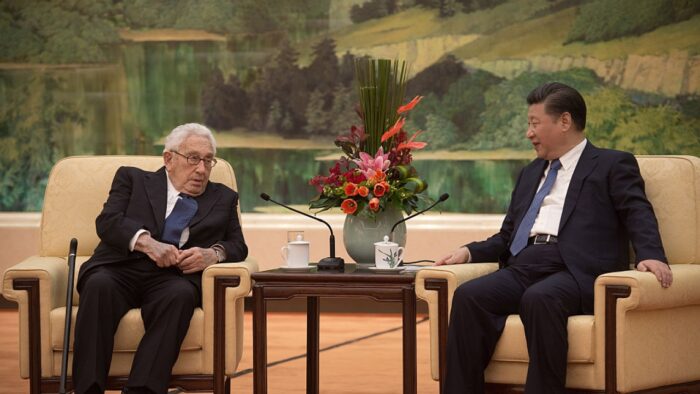 Kissinger: senza un accordo con Pechino sarà guerra globale