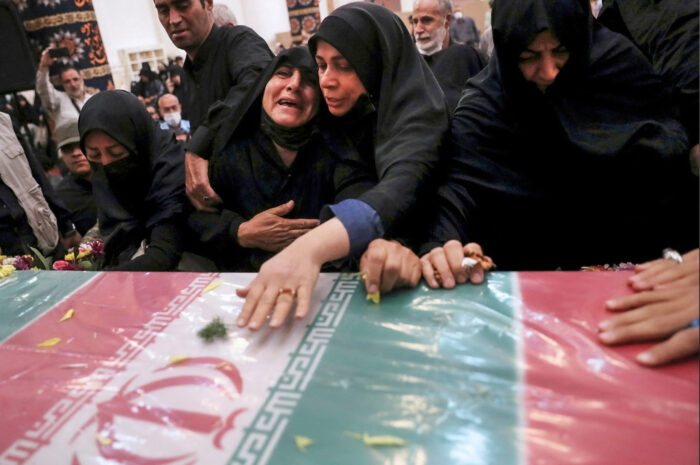 Haaretz contro il bullismo di Israele in Iran