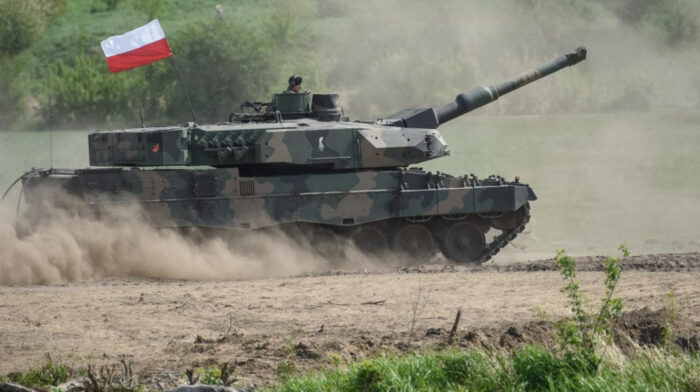 Leopard 2 polacco in esercitazione.L'inizio dell'operazione Barbarossa e la coalizione dei volenterosi