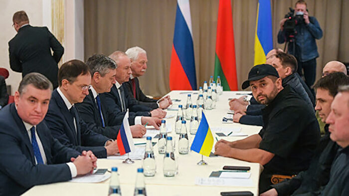 Ucraina: cercare un accordo tra Mosca e Kiev