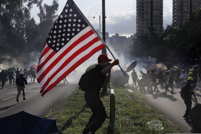 Hong Kong: resteranno solo macerie?