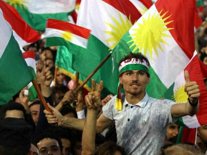 I curdi iracheni vogliono trattare con Baghdad
