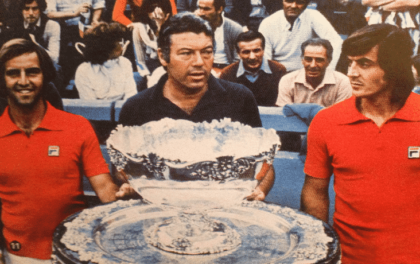 Con la maglietta rossa l’unica vittoria italiana in Coppa Davis