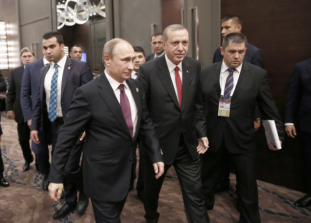 Russia e Siria aprono ai curdi