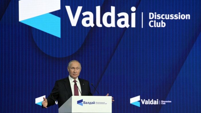 Putin al Valdai discussion club. Il Washington Post: urge creare una comunicazione stabile con Mosca