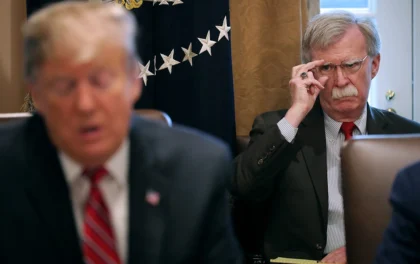La guerra di Trump allo stato profondo interessa la politica estera Usa